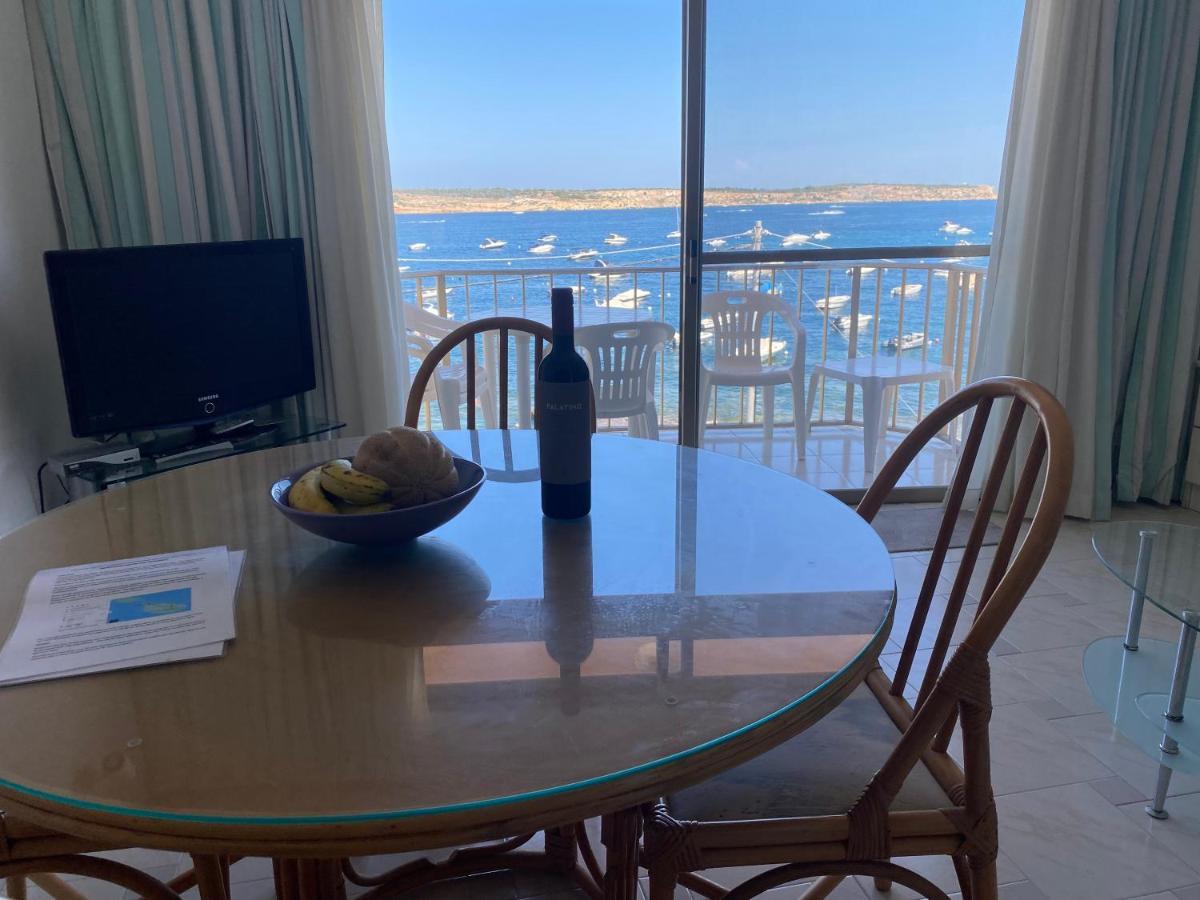 Sea Front Apartment At Mellieha Bay, Malta! Extérieur photo