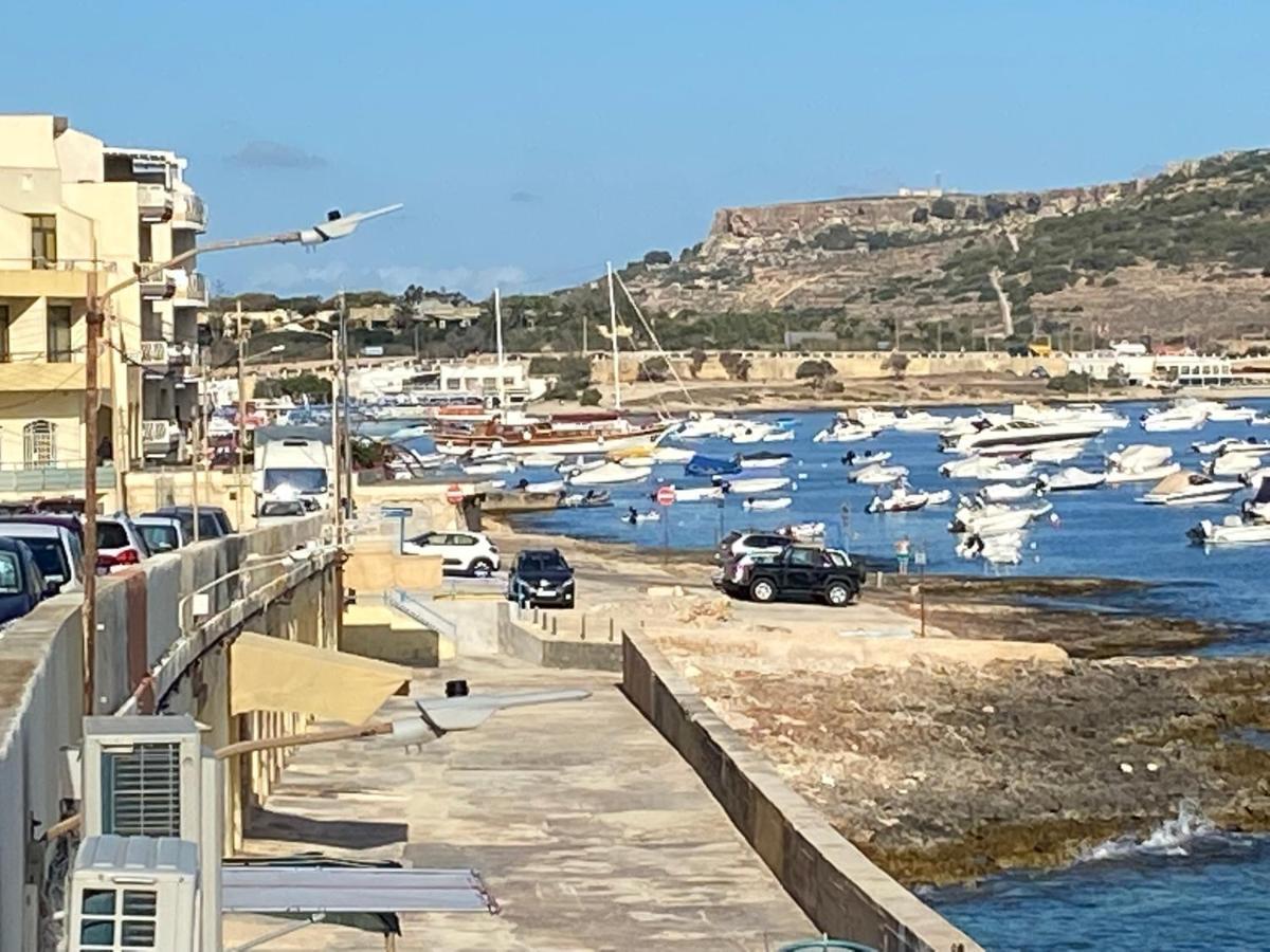 Sea Front Apartment At Mellieha Bay, Malta! Extérieur photo